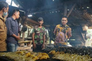 Anggota DPRD Lampung Ali Imron Soroti Jalan Rusak di Lampung Timur