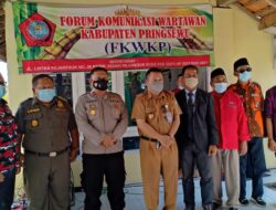 Kepala Dinas Kominfo Mewakili Bupati Pringsewu Menghadiri Acara Halal Bihalal FKWKP