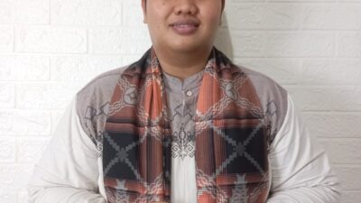 Memenangkan Kuis ADDEM Dua Kali Berturut Turut Da’i Ini Dijuluki Sebagai Ustadz Digital
