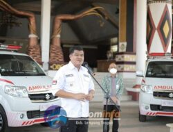 Pemkab Lamteng Dapat Bantuan Ambulance dari Bank Lampung