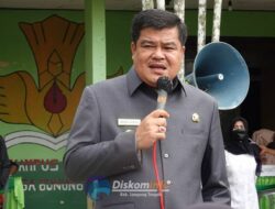 Bupati Lamteng Tinjau Pelaksanaan Vaksinasi