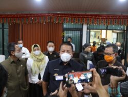 Gubernur Arinal Sampaikan Jawaban atas Pemandangan Umum Fraksi DPRD terhadap 8 Raperda Prakarsa Pemerintah Provinsi Lampung