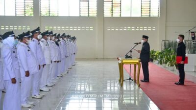 Bupati Saply Lantik 57 Kades Terpilih