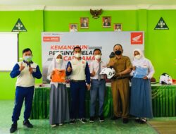 Tunas Honda Lampung Edukasi Safety Riding di SMKN 4 Bandar Lampung