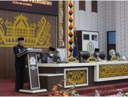 DPRD Pringsewu Paripurna Pengesahan 3 Raperda Menjadi Perda