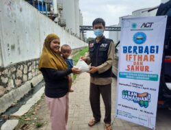MT Al Ikhlas Babussalam Bagikan Ifthar Selama Bulan Ramadhan melalui ACT