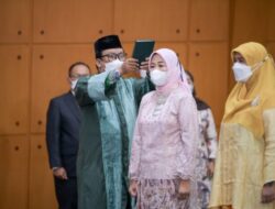 Prof. Lusmeilia Afriani Resmi Dilantik sebagai Rektor Unila Periode 2023-2027
