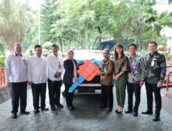 Unila Terima CSR Satu Unit Kendaraan Operasional dari Bank BNI
