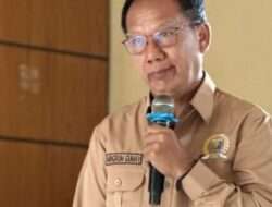 Ketua DPRD Mingrum Gumay Sosialisasi Pembinaan Ideologi Pancasila di SMA Negeri 1 Kota Gajah