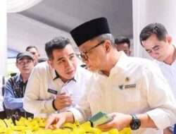 Bupati Pesawaran Dendi Ramadhona Dampingi Mendag di Acara Pasar Murah