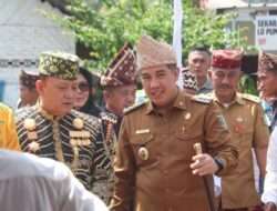 Dendi Hadiri Pengukuhan Gelar Punyimbang Adat Saibatin Sukamarga