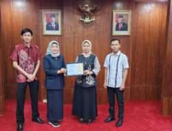Unila Raih Penghargaan Pembayaran Pajak Terbesar tahun 2022