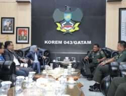 Rektor Audiensi ke Makorem 043/Gatam
