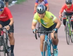 Tim Balap Sepeda Lampung Bertanding Pada Laga Pertama PORNAS KORPRI XVI