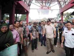 Gubernur Arinal Tinjau Operasi Pasar Beras di Pasar Panjang Bandarlampung