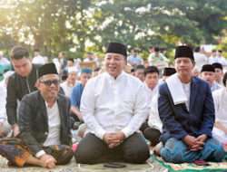 Gubernur Lampung Arinal Djunaidi Sholat Idul Fitri 1445 di Lapangan Saburai