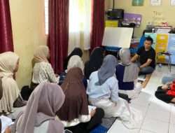 Ketua Harian SMSI Lampung Isi Pelatihan Jurnalistik Mahasiswa Rakanila