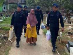 Brimobda Lampung Bakti Sosial Bantu Warga Sakit