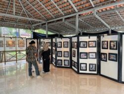 UKM Fotografi Zoom Tampilkan Pameran di Taman Beringin Unila