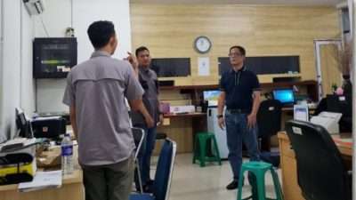 Kepala Bapenda Lampung Tinjau Program Promo Pajak Kendaraan di Samsat Rajabasa dan Mall Chandra