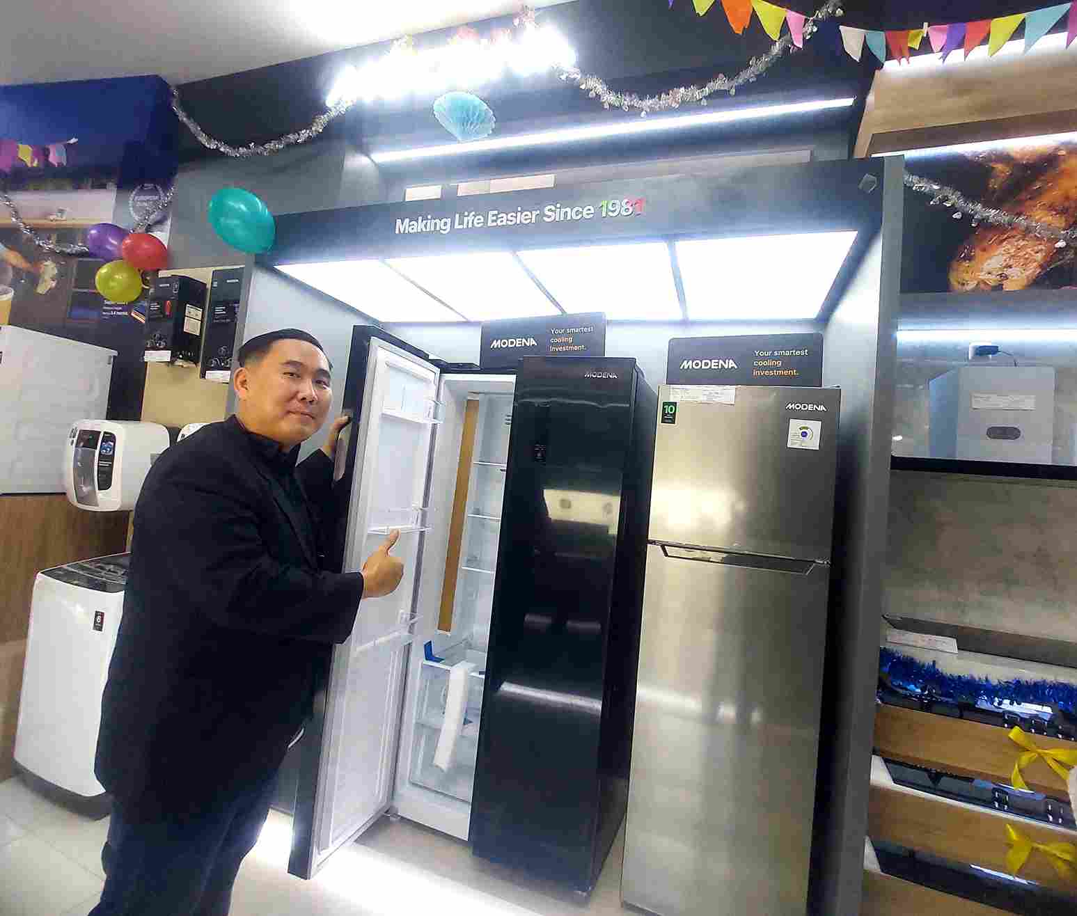 Booth Modena di Toko Yen Elektronik