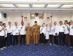 Gubernur Rahmat Mirzani Djausal Terima Laporan Eksekutif Daerah, Fondasi Strategis untuk Pembangunan Berkelanjutan