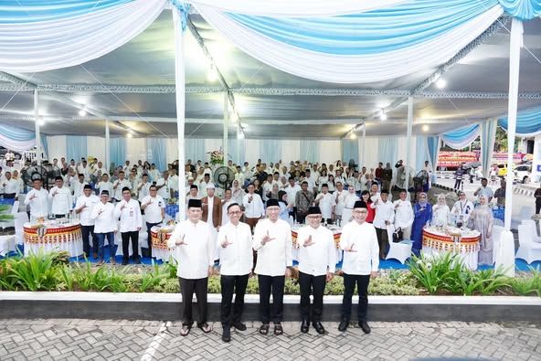 Gubernur Lampung Rahmat Mirzani Djausal