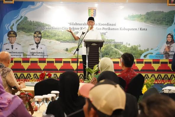 Gubernur Lampung Rahmat Mirzani Djausal