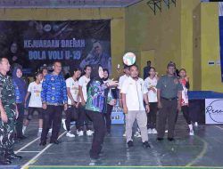 Wali Kota Bandar Lampung Eva Dwiana Membuka Acara Kejuaraan Daerah (Kejurda) Bola Voli U-19