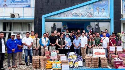 1.175 KK Korban Banjir di Empat Kecamatan Terima Bantuan Beras dan Sembako dari Pemkab Lampung Selatan dan 10 Perusahaan