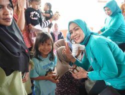 TP PKK Provinsi Lampung Hadir di Tengah Masyarakat, Salurkan Bantuan Sosial dan Dukungan Gizi Anak