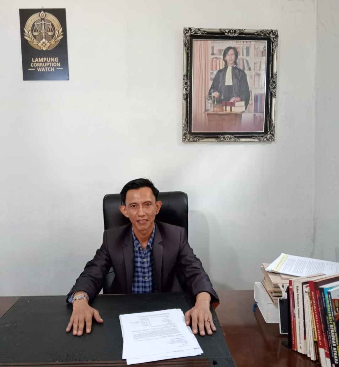 Ketua Lampung Corruption Watch (LCW), Juendi Leksa Utama, S.H., M.H.