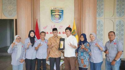 Gubernur Mirza Perkuat Komunikasi dengan Pers untuk Kemajuan Lampung. Gubernur Mirza: Generasi muda jadi fokus utama dalam menumbuhkan rasa cinta terhadap daerah