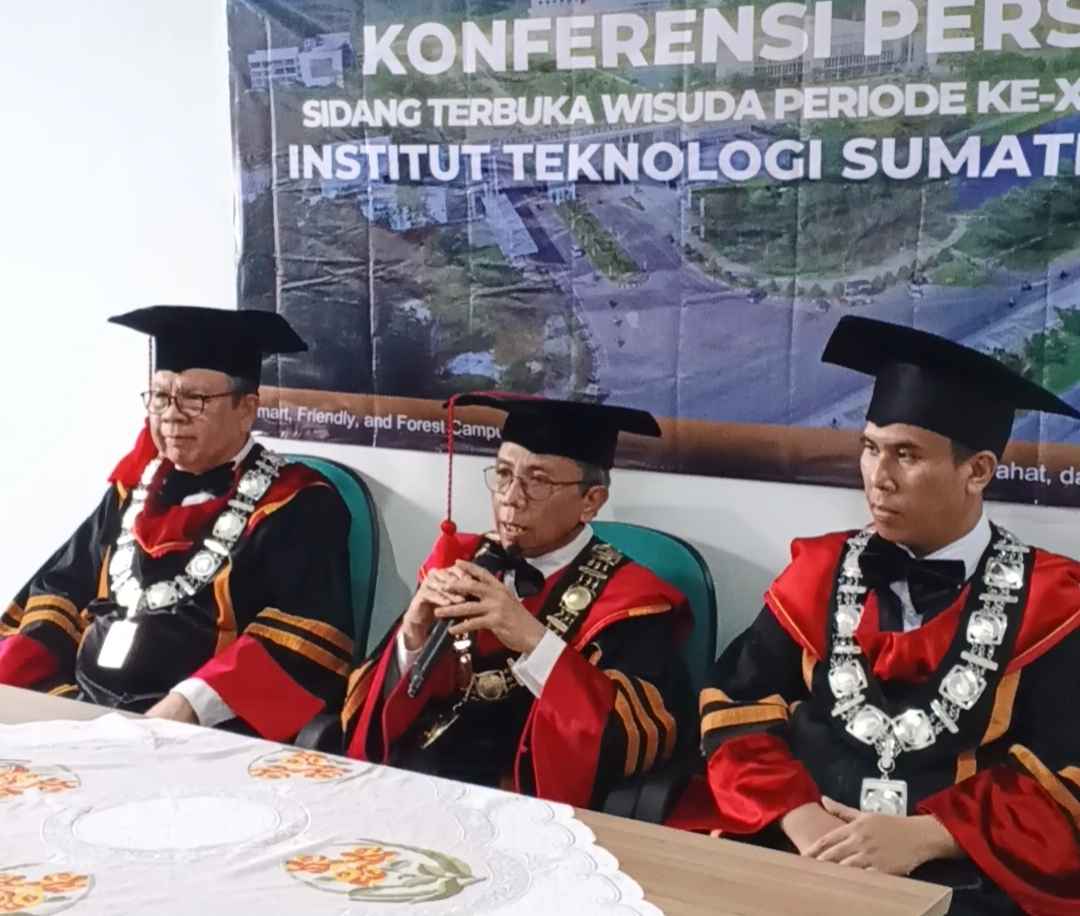 Rektor Itera, Prof. Dr. I Nyoman Pugeg Aryantha.