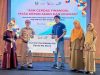 OJK Bersama Pemkab Pesisir Barat Wujudkan Inklusi Keuangan Nyata: 15 Guru dan Tenaga Pendidik Terima Polis Asuransi Jiwa