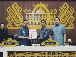 Bupati Pringsewu Sampaikan LKPJ Kepala Daerah 2025