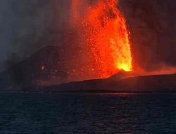 Aktivitas Erupsi Gunung Anak Krakatau Masih Berlangsung, Warga Diminta Waspada Abu Vulkanik