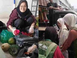 Stop Boros Pangan, Dinas KPTPH Lampung bersama Komunitas Ruang Pangan Gelar Aksi ‘Gleaning’ di Pasar Tugu dan Gintung
